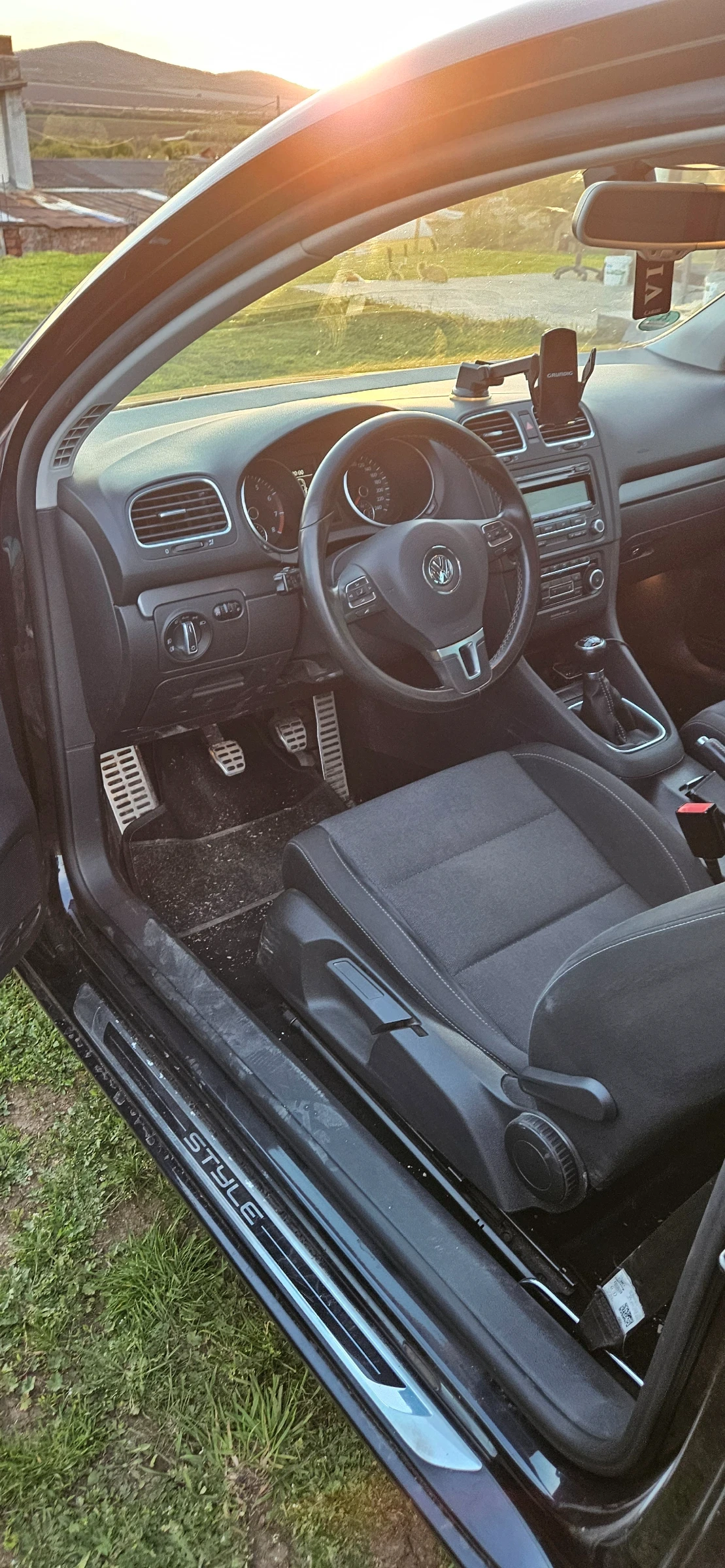 VW Golf Голф, снимка 3 - Автомобили и джипове - 54654188