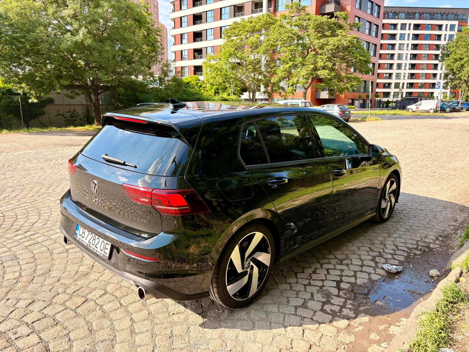 VW Golf GTI 8.5 265 к.с. Black style, снимка 2 - Автомобили и джипове - 54793027