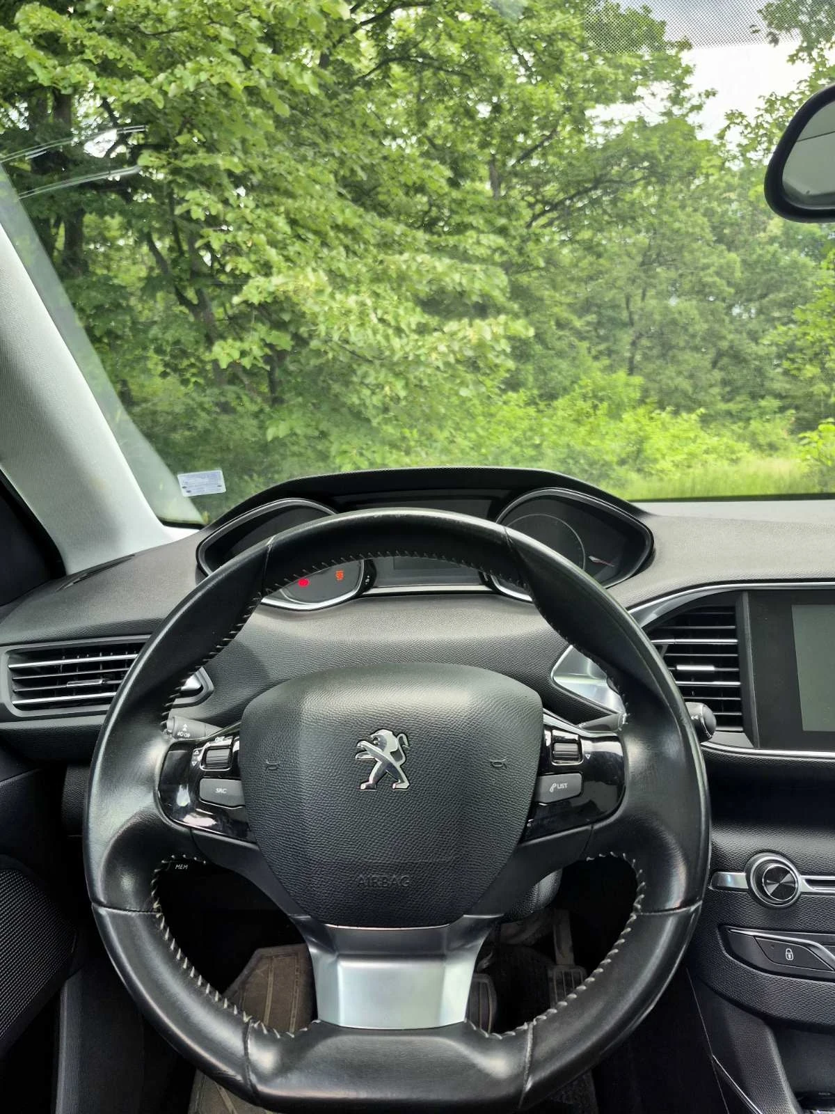 Peugeot 308 1.6 hdi, снимка 12 - Автомобили и джипове - 54805976