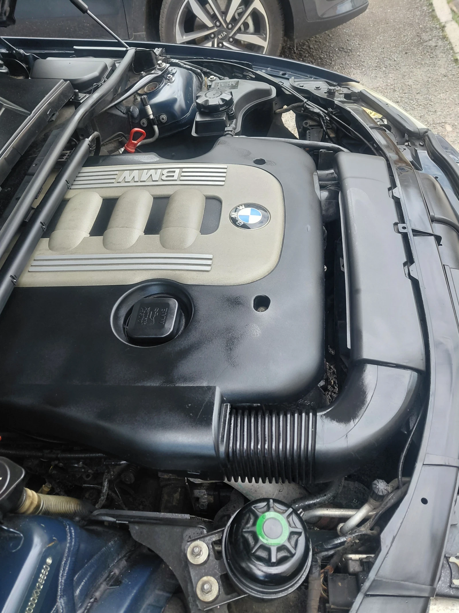 BMW 330, снимка 14 - Автомобили и джипове - 55174081