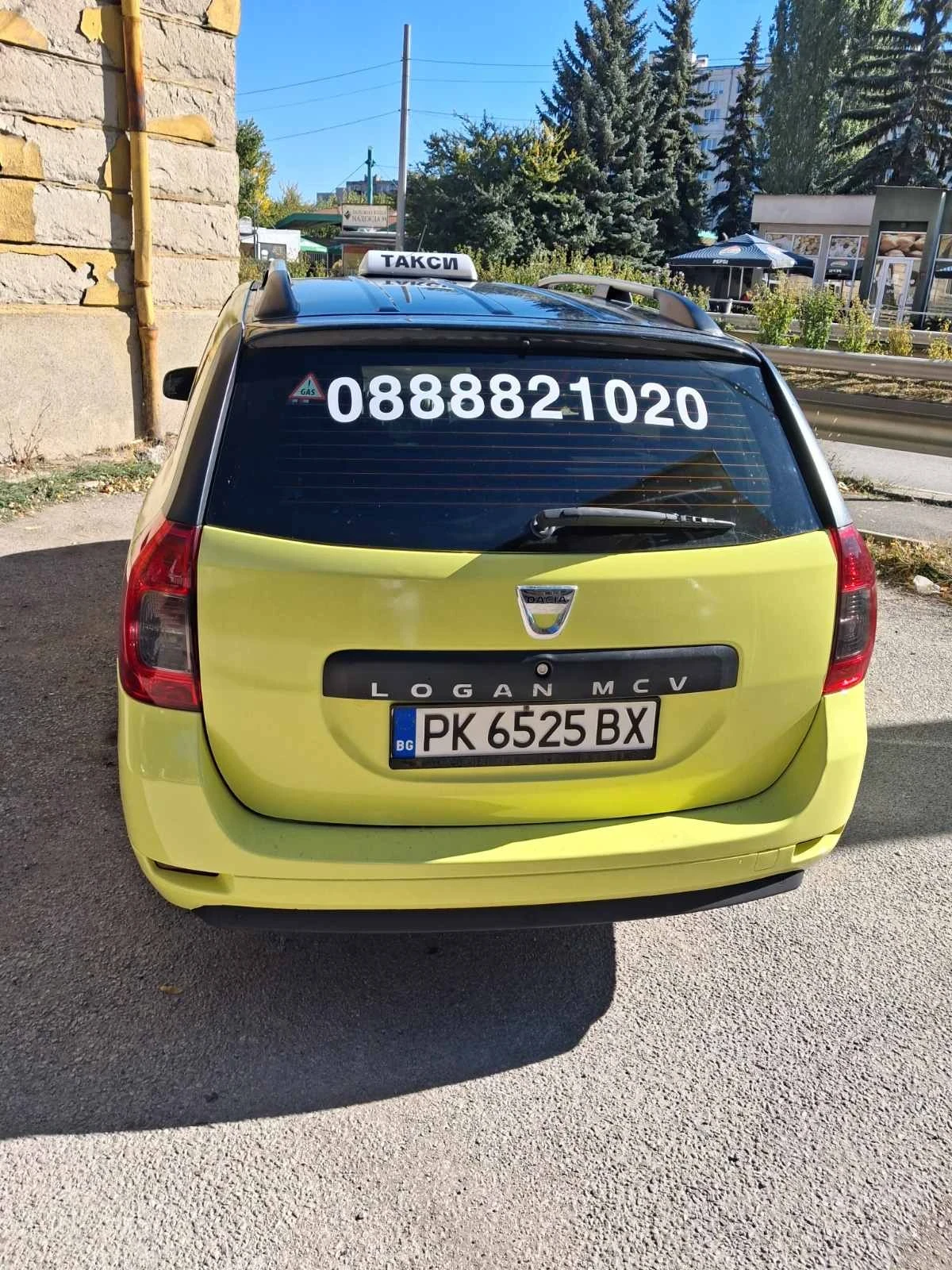 Dacia Logan, снимка 6 - Автомобили и джипове - 56414166