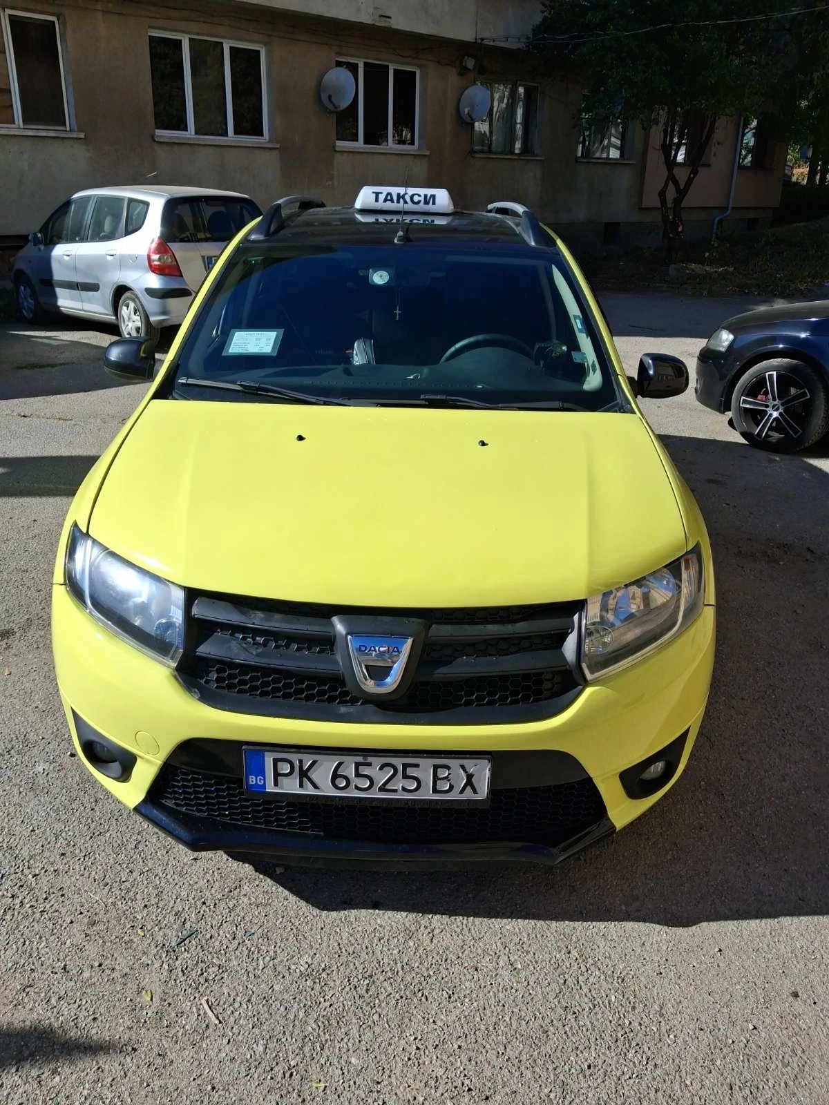 Dacia Logan, снимка 2 - Автомобили и джипове - 56414166