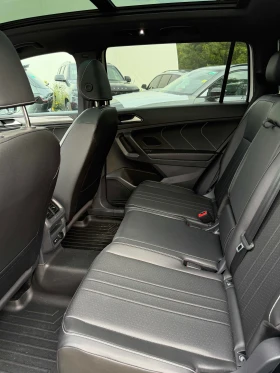 VW Tiguan * Comfortline R Line Black Edition * CARFAX * , снимка 12
