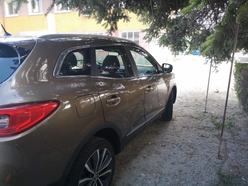 Renault Kadjar BOSE PANORAMA  1.6 85000 km 4x4, снимка 2 - Автомобили и джипове - 53032680