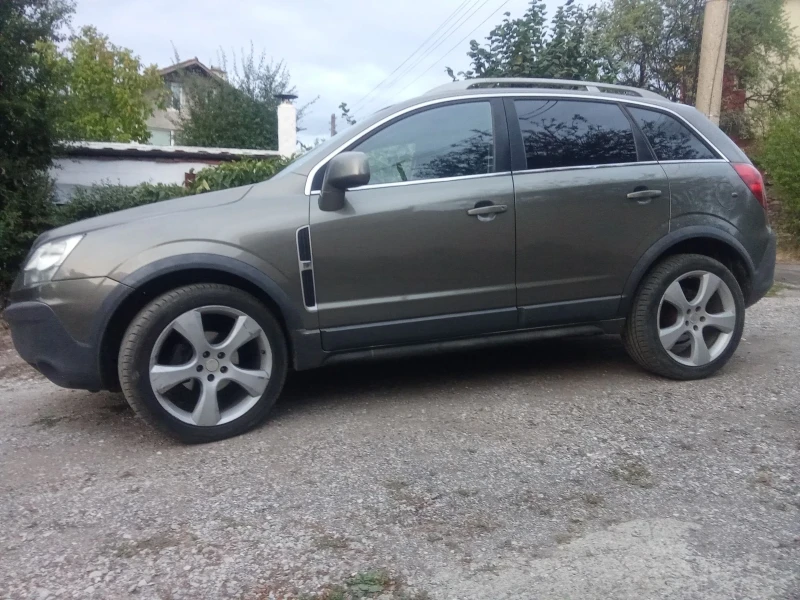 Opel Antara 2.4Газ-Бензин/4х4/НАПЪЛНО ОБСЛУЖЕН, снимка 2 - Автомобили и джипове - 52362793