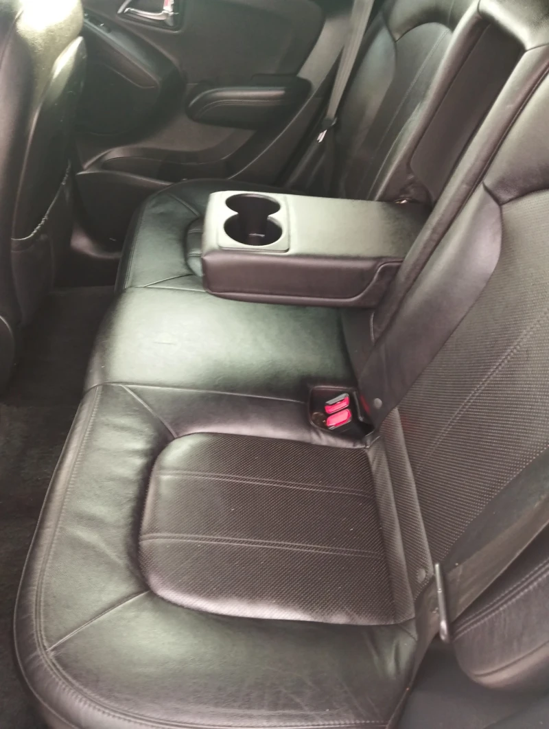Hyundai IX35 4x4 АВТОМАТИК KEYLESS NAVI КАМЕРА ПОДГРЕВ, снимка 7 - Автомобили и джипове - 52722853