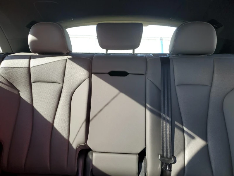 Audi Q8, снимка 10 - Автомобили и джипове - 52996563