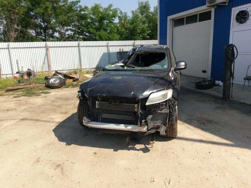 Audi Q7 3.0tdi, снимка 1 - Автомобили и джипове - 47183888