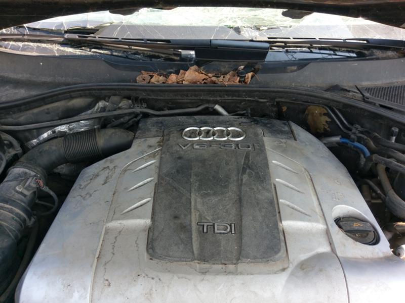 Audi Q7 3.0tdi, снимка 3 - Автомобили и джипове - 43395790