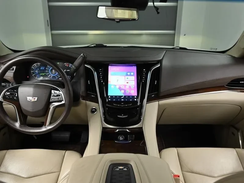 Cadillac Escalade 6.2 4Th Generation, снимка 7 - Автомобили и джипове - 55088751
