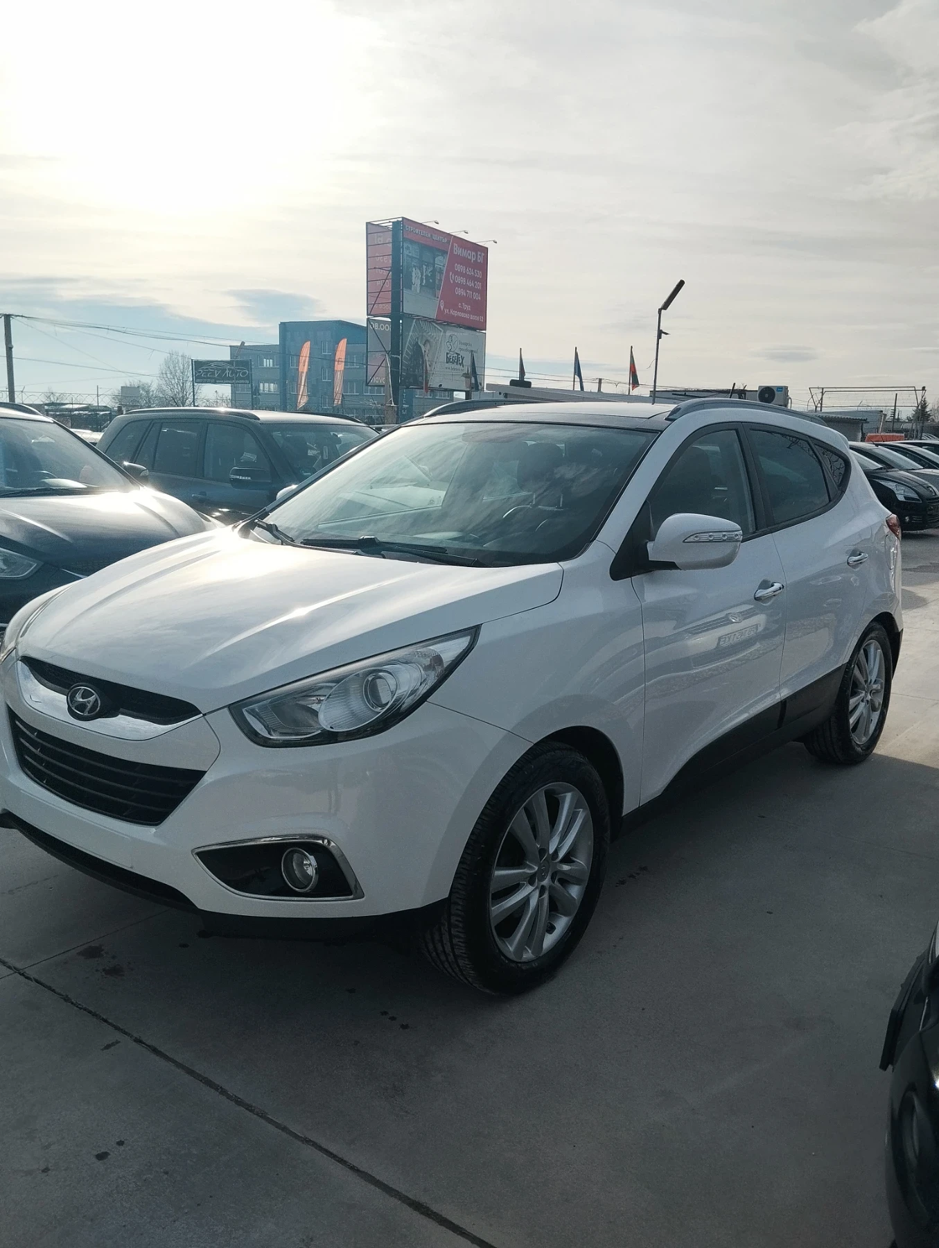 Hyundai IX35 4x4 АВТОМАТИК KEYLESS NAVI КАМЕРА ПОДГРЕВ, снимка 1