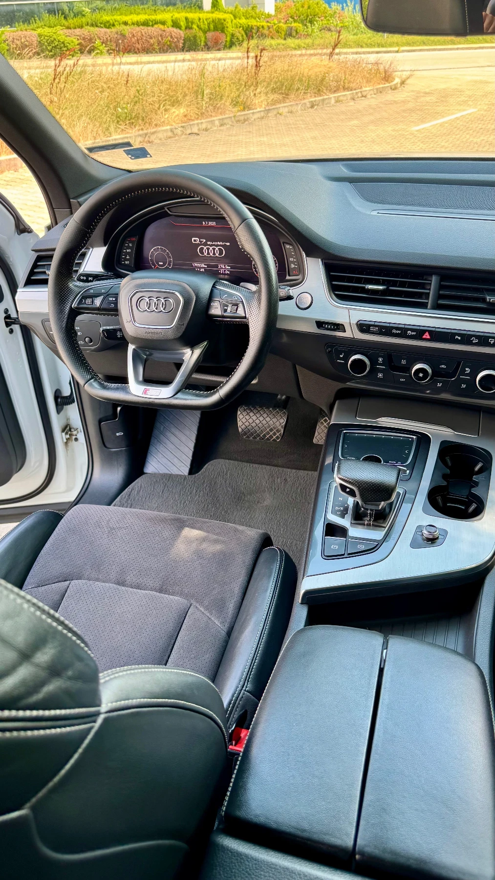 Audi Q7 S LINE ЛИЗИНГ Панорама DIGITAL 7 МЕСТНА - изображение 6