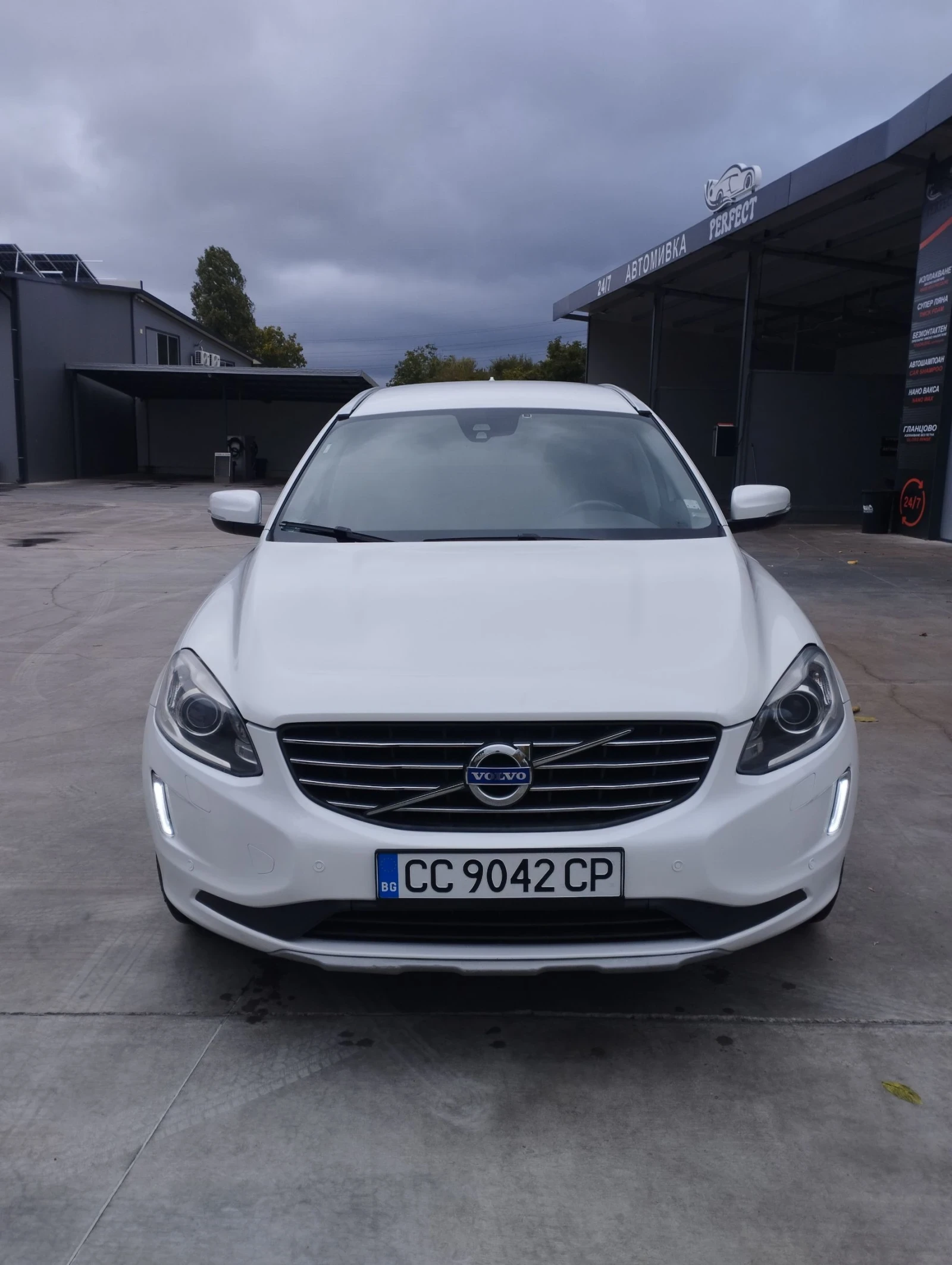 Volvo XC60 2, 4D 4x4 | Mobile.bg   1