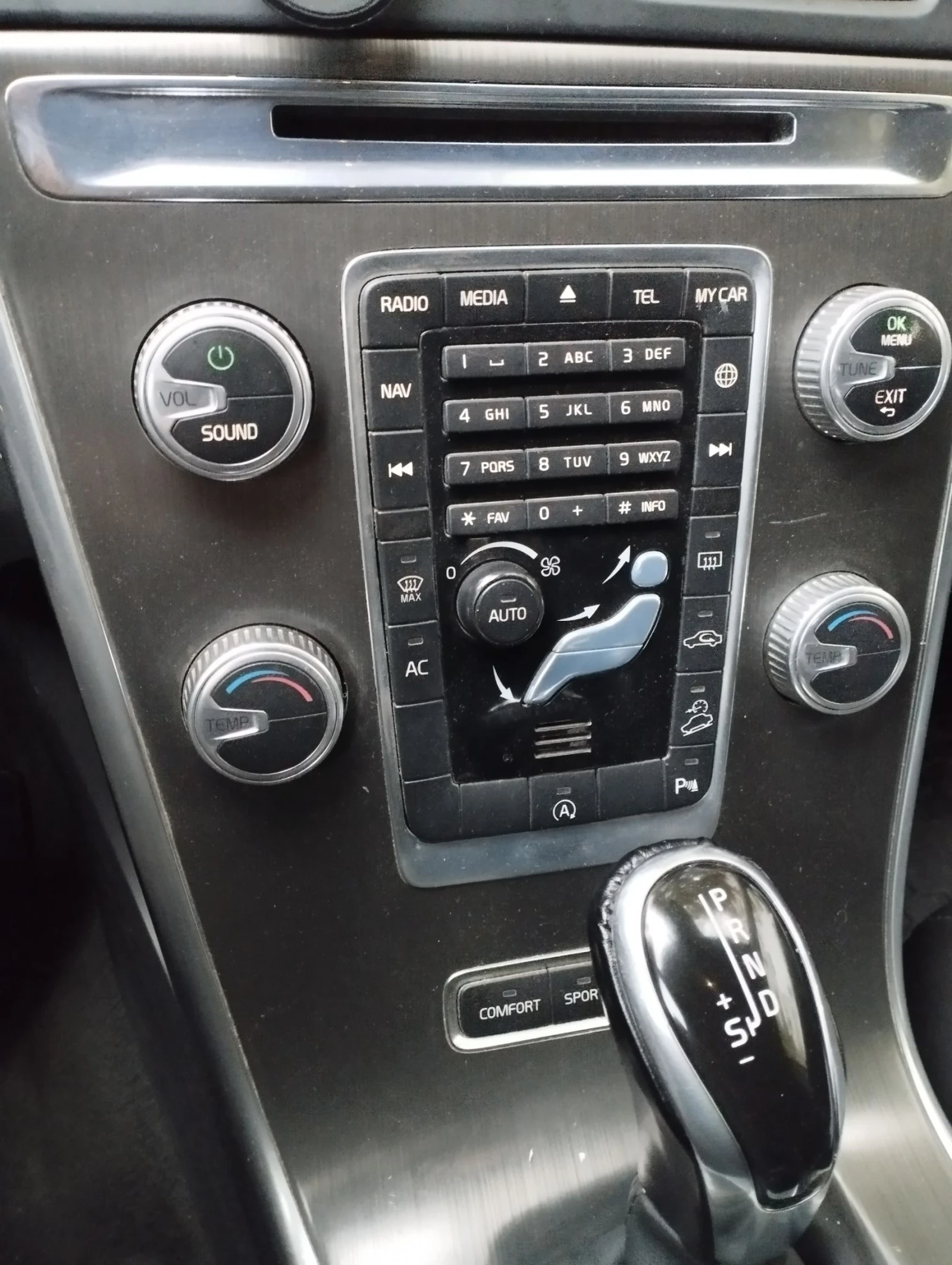 Volvo XC60 2, 4D 4x4 | Mobile.bg   11