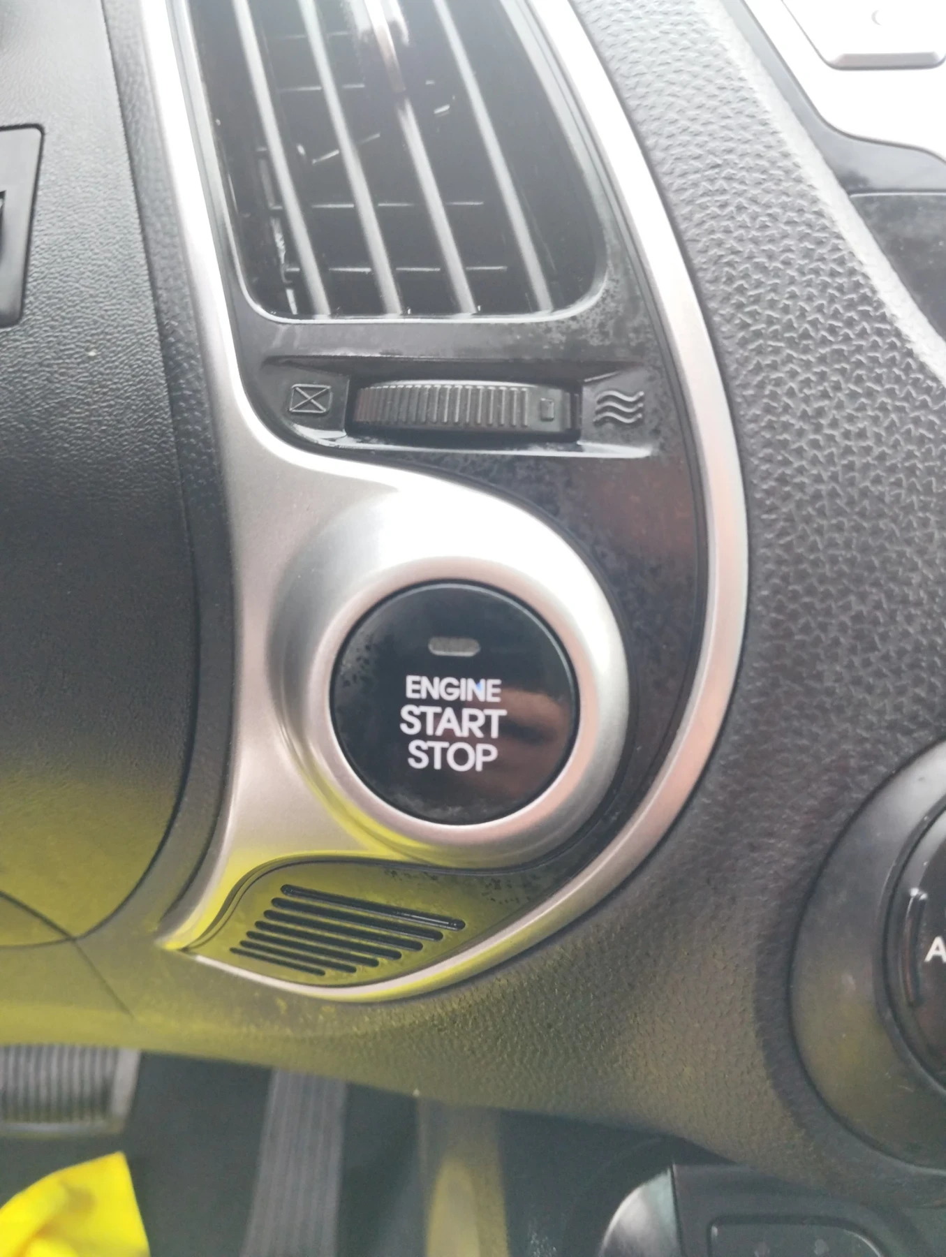 Hyundai IX35 4x4  KEYLESS NAVI   | Mobile.bg   9