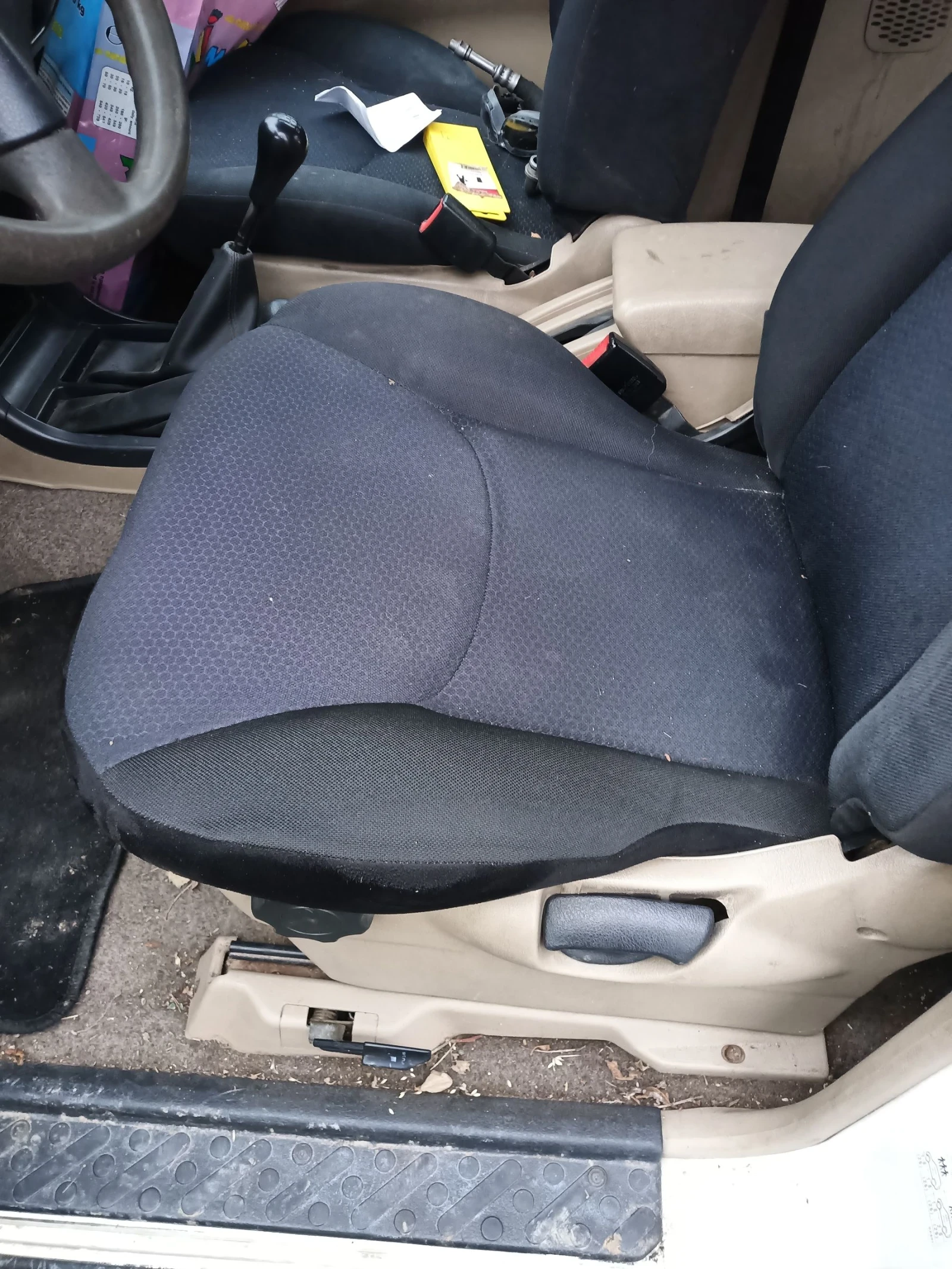 Nissan Terrano 2.7 TDI, снимка 6 - Автомобили и джипове - 54208039