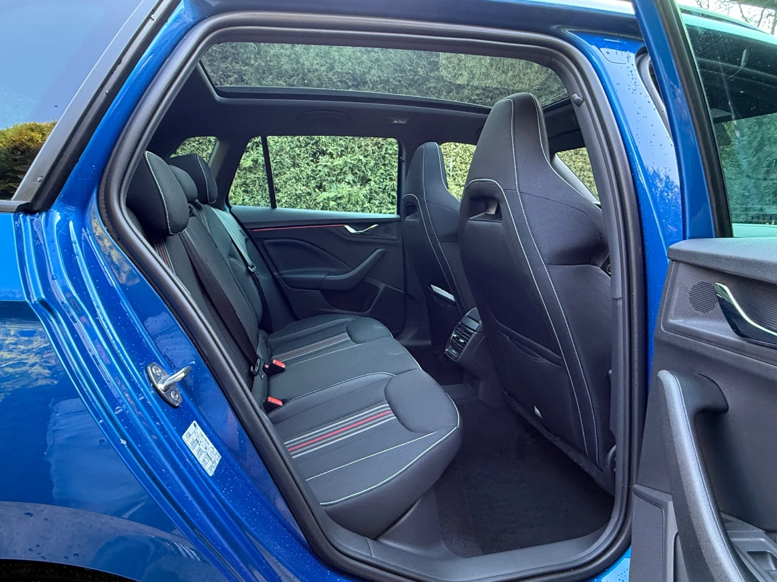 Skoda Kamiq 1.5 Monte Carlo Plus 1000км. 2026, снимка 14 - Автомобили и джипове - 54240925