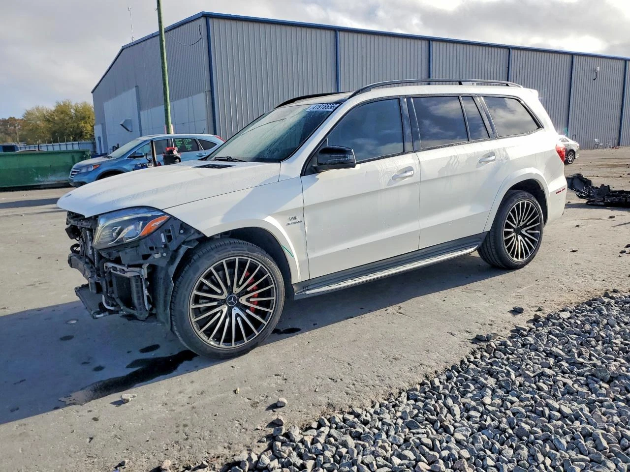 Mercedes-Benz GL 63 AMG 4MATIC| ПАНО| TV| 7 МЕСТНА| ОБДУХ