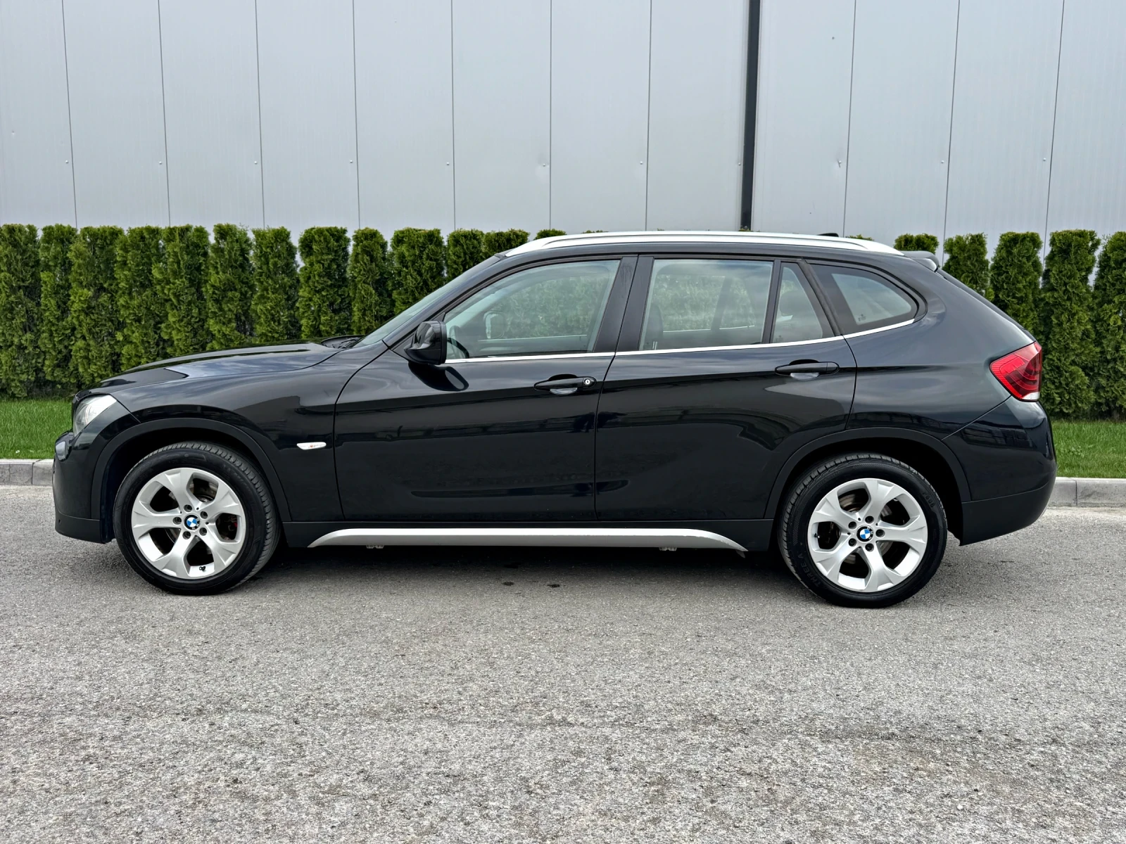 BMW X1 2.3D X-Drive/180000км/ШВЕЙЦАРИЯ!!!, снимка 3 - Автомобили и джипове - 54371612