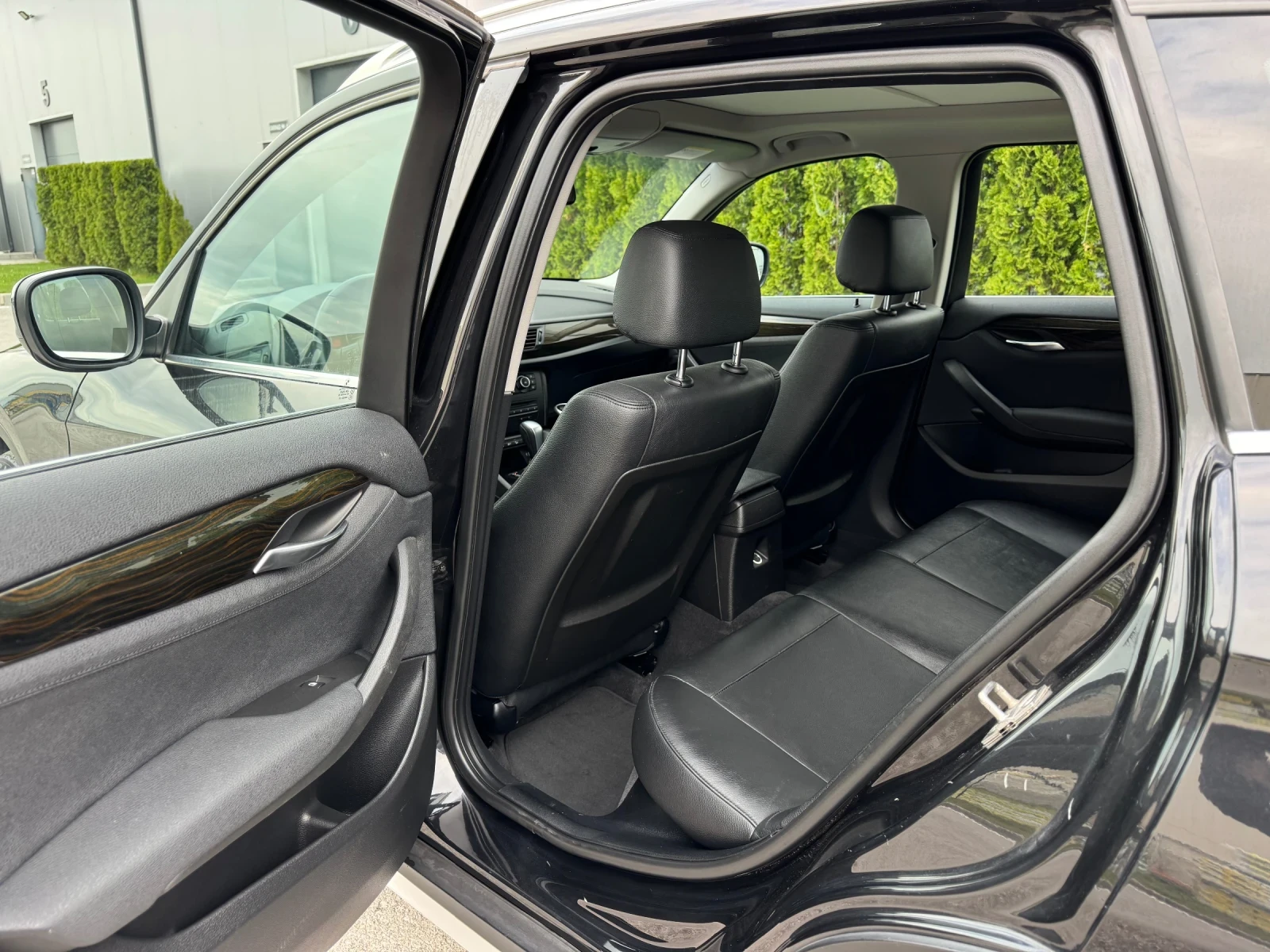 BMW X1 2.3D X-Drive/180000км/ШВЕЙЦАРИЯ!!!, снимка 11 - Автомобили и джипове - 54371612