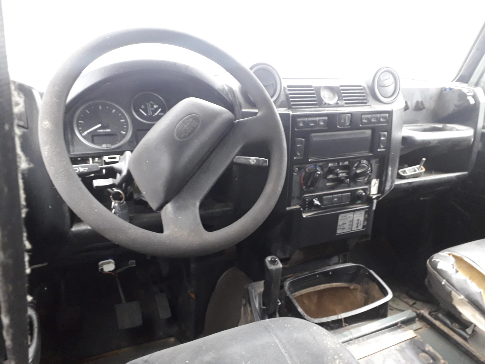 Land Rover Defender, снимка 7 - Автомобили и джипове - 54781558