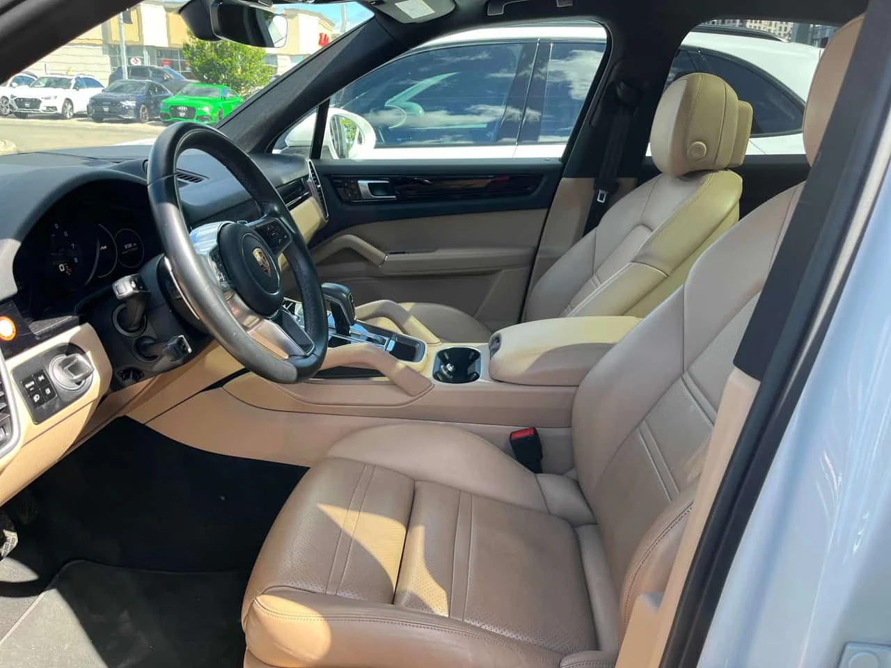 Porsche Cayenne | 360 | BOSE | ПОДГРЕВ | ОБДУХВАНЕ | CARFAX | , снимка 5 - Автомобили и джипове - 54918056