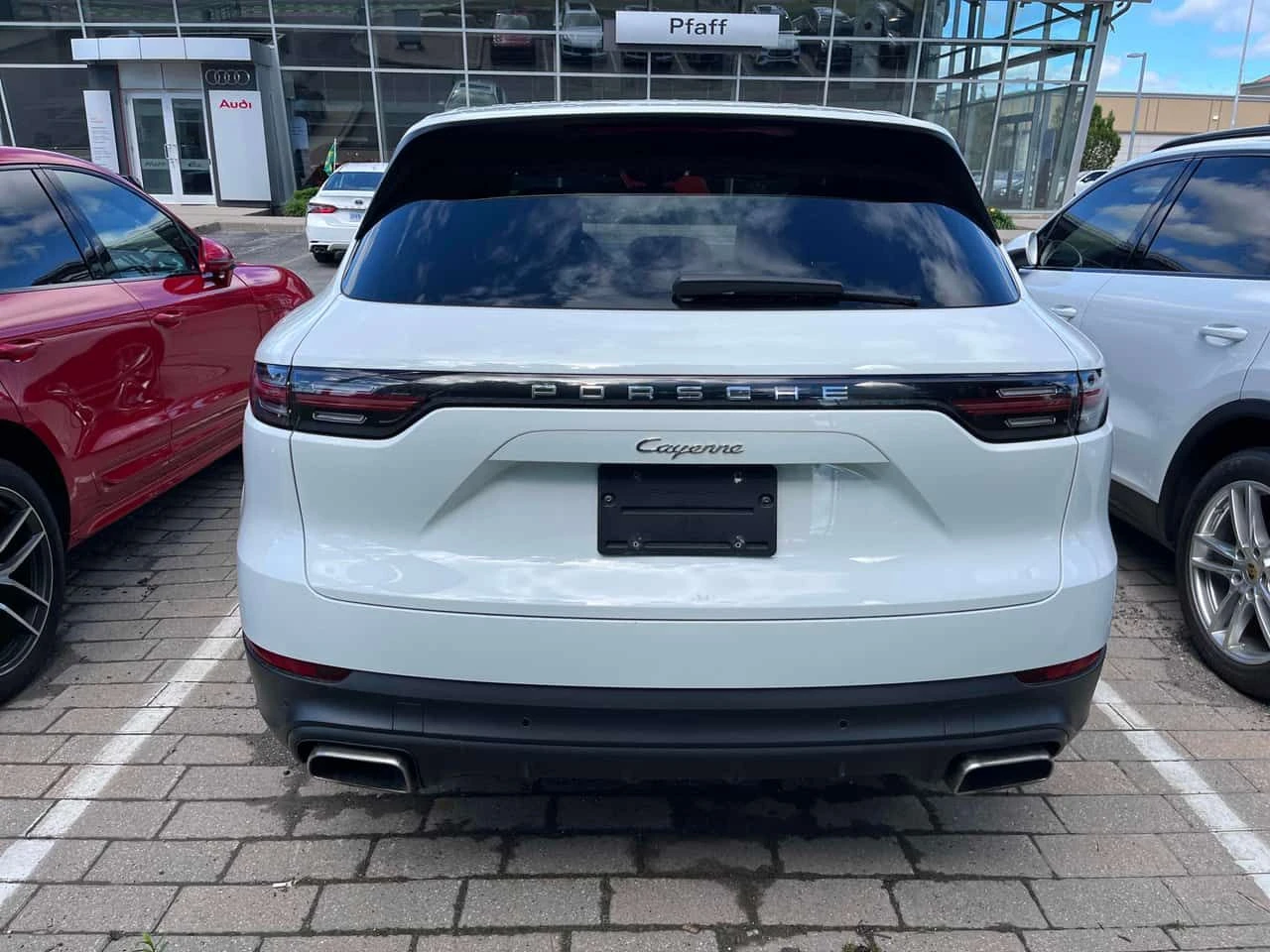 Porsche Cayenne | 360 | BOSE | ПОДГРЕВ | ОБДУХВАНЕ | CARFAX | , снимка 4 - Автомобили и джипове - 54918056