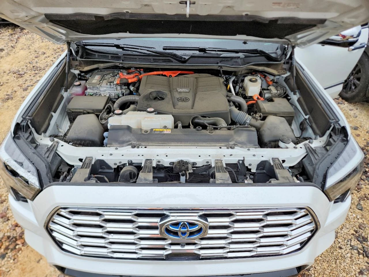 Други Друг Toyota Seqouia, снимка 12 - Автомобили и джипове - 55074186