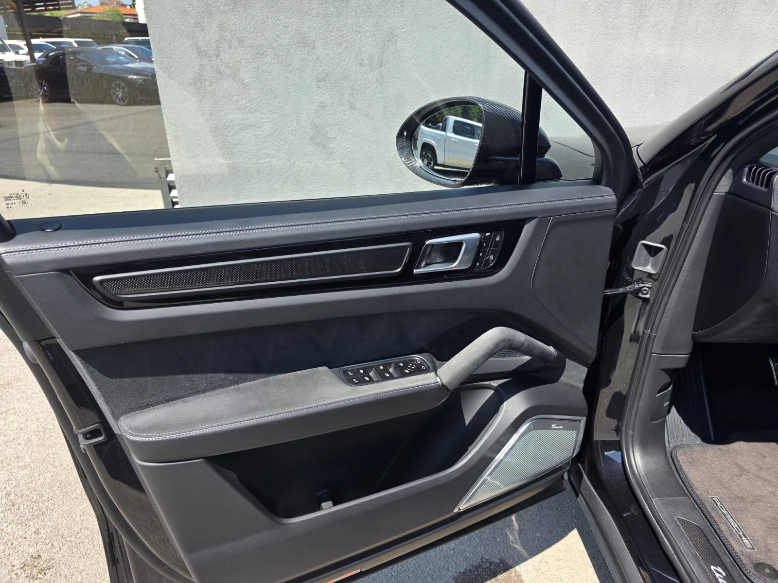 Porsche Cayenne TURBO GT CARBON/CERAMIC, снимка 8 - Автомобили и джипове - 55202005