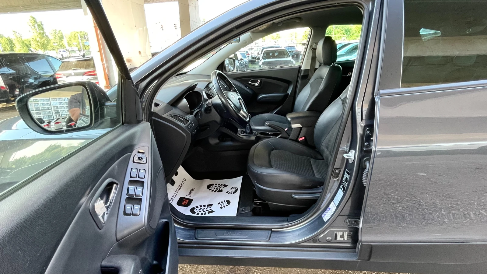 Hyundai IX35 4x4 СЕРВ. ДОК., снимка 12 - Автомобили и джипове - 55228798