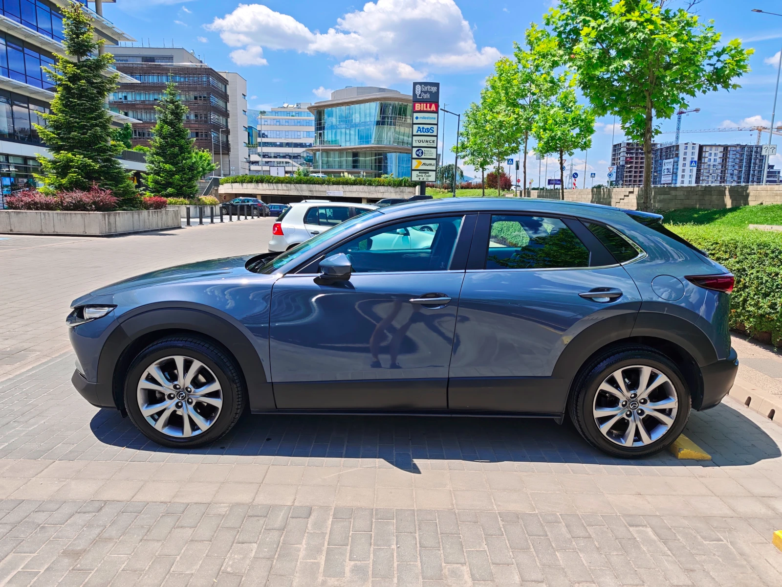 Mazda CX-30 2.0 Skyactive-G, снимка 8 - Автомобили и джипове - 55413939