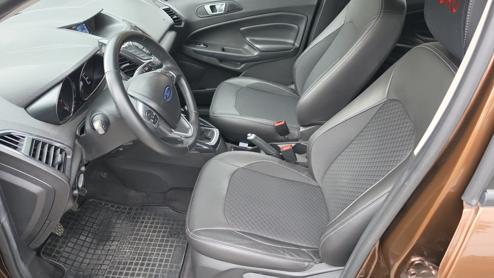Ford EcoSport, снимка 6 - Автомобили и джипове - 55980725