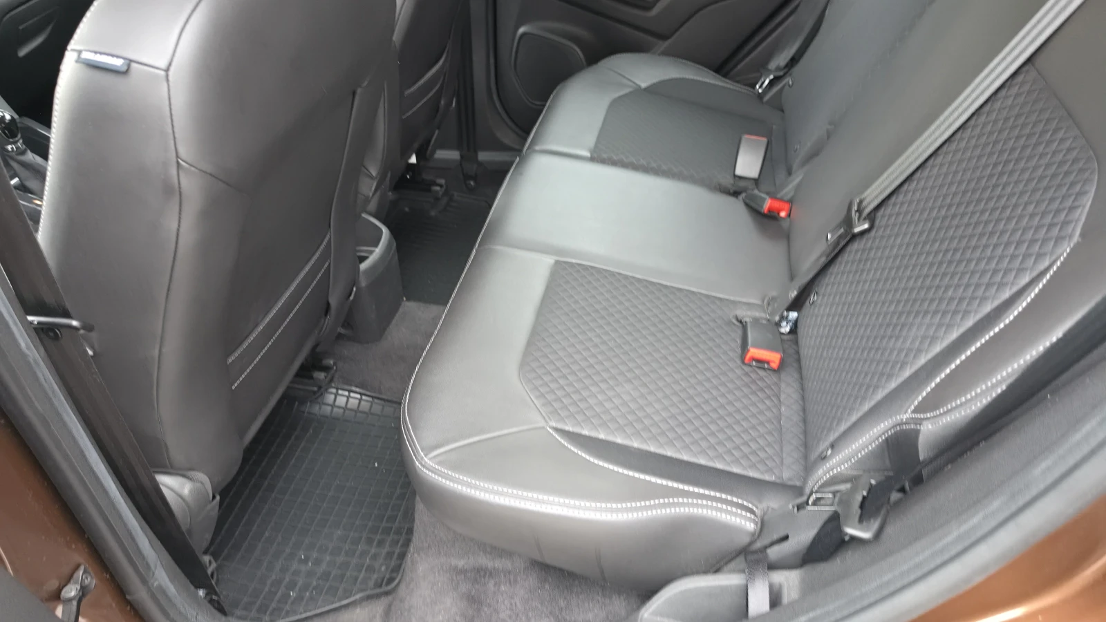 Ford EcoSport, снимка 8 - Автомобили и джипове - 55980725