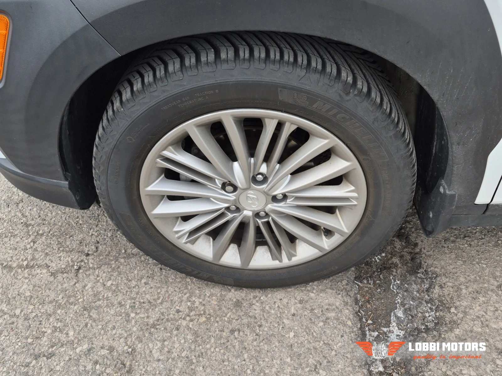 Hyundai Kona, снимка 6 - Автомобили и джипове - 56099294