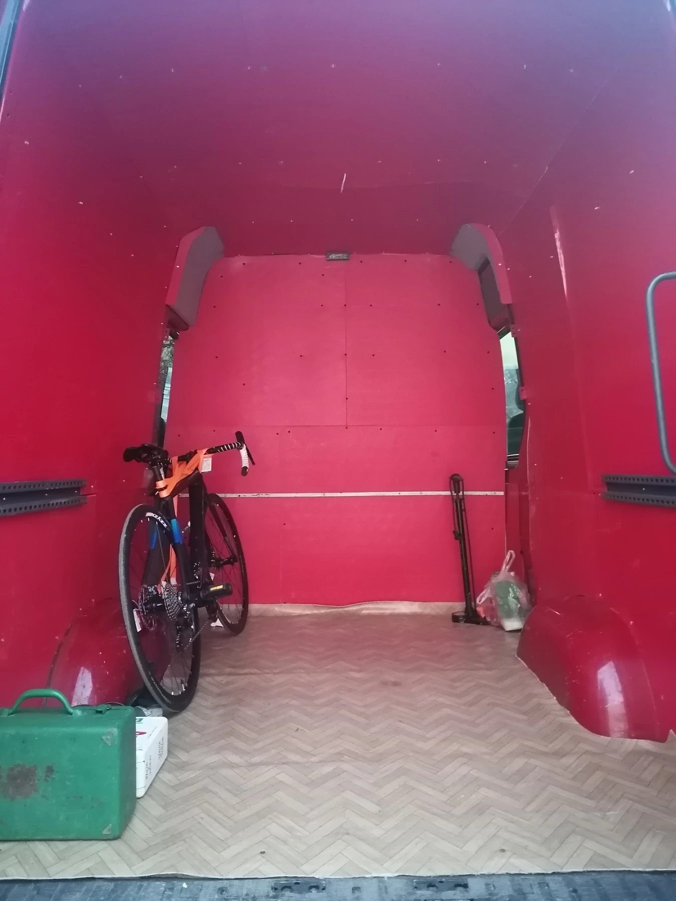 Mercedes-Benz Sprinter 316 316 CDI* 5 ����� * 2014 * 163 �� * 264000 �� ����� | Mobile.bg � ����������� 5