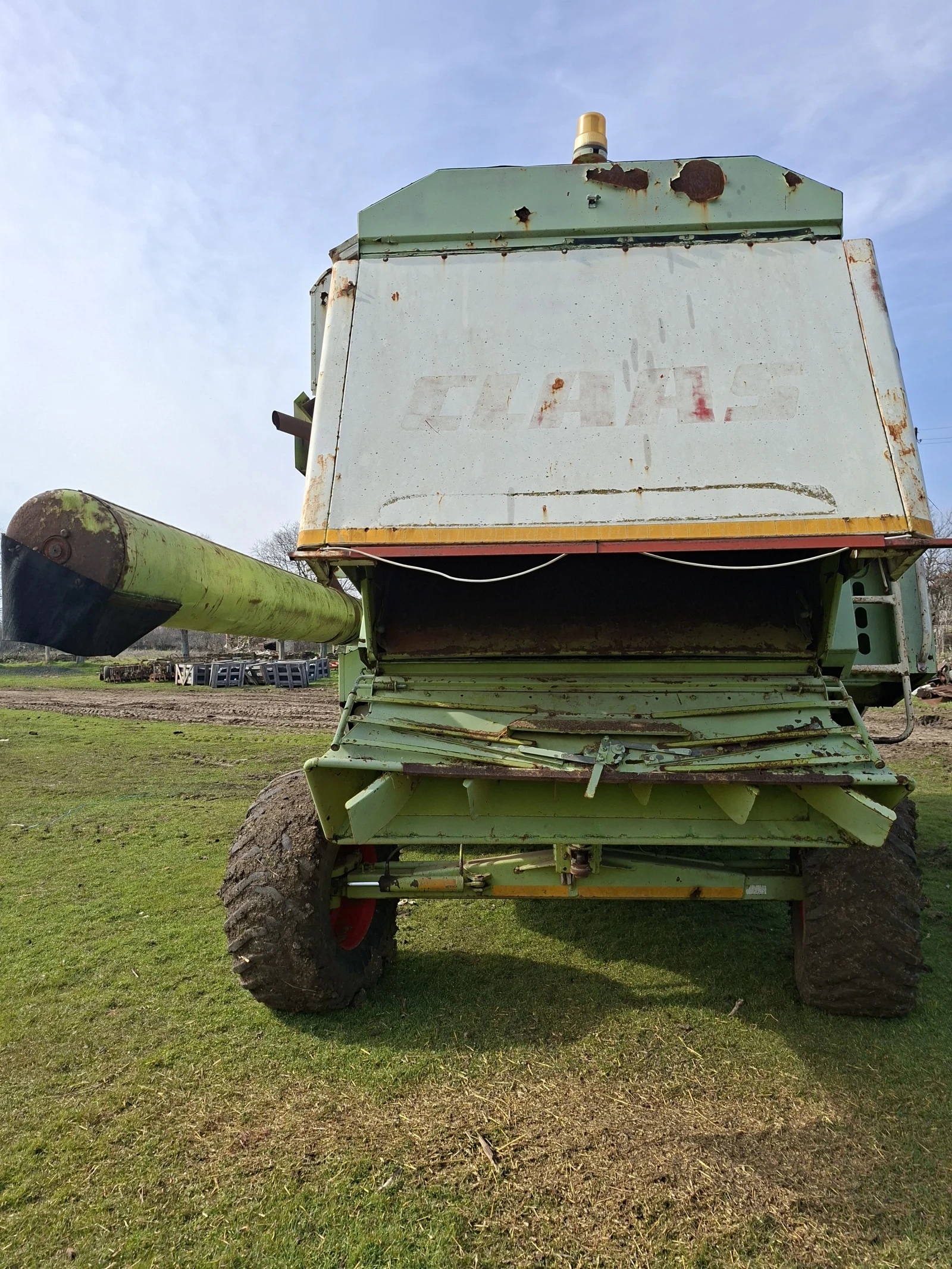 Комбайн Claas Командор 116 - изображение 4