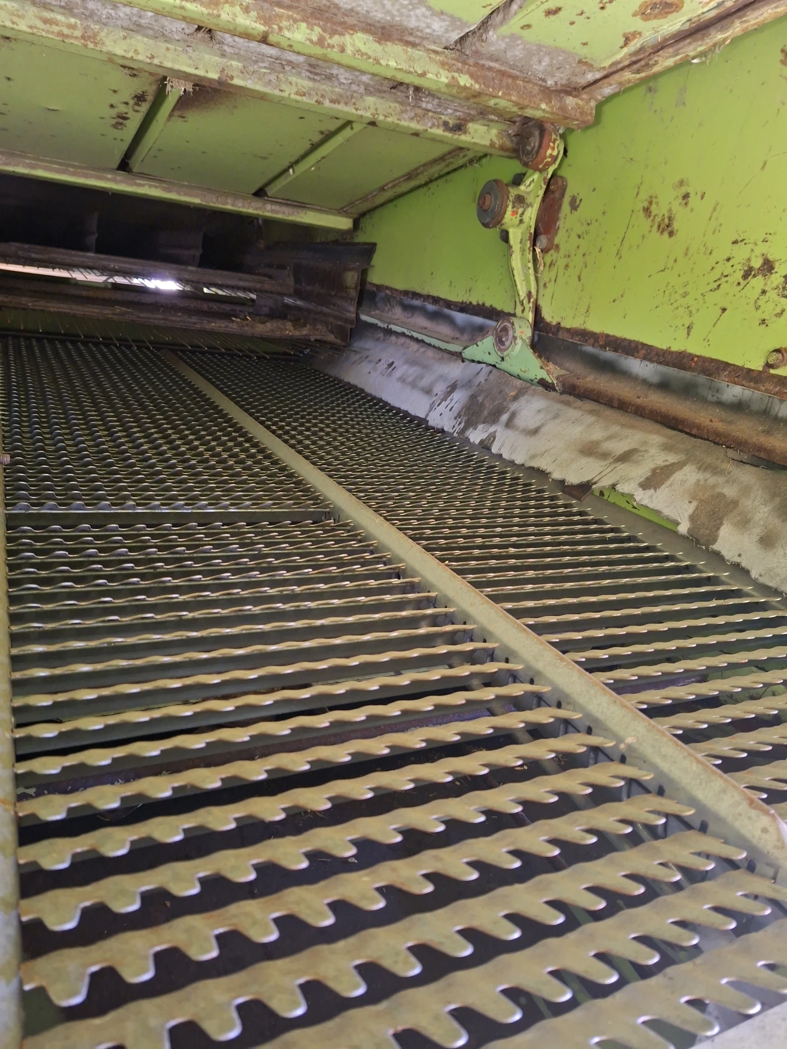 Комбайн Claas Командор 116 - изображение 6