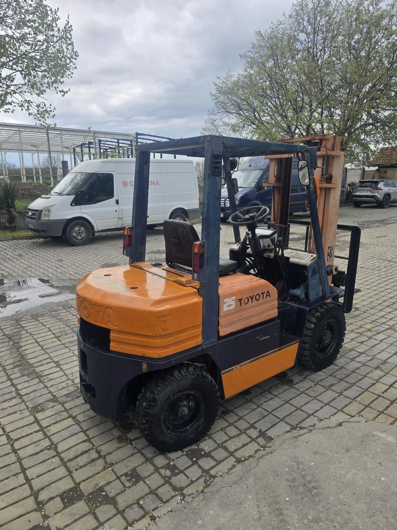 ������� Toyota ������, 2.5 ���, ���������� ! | Mobile.bg � ����������� 3