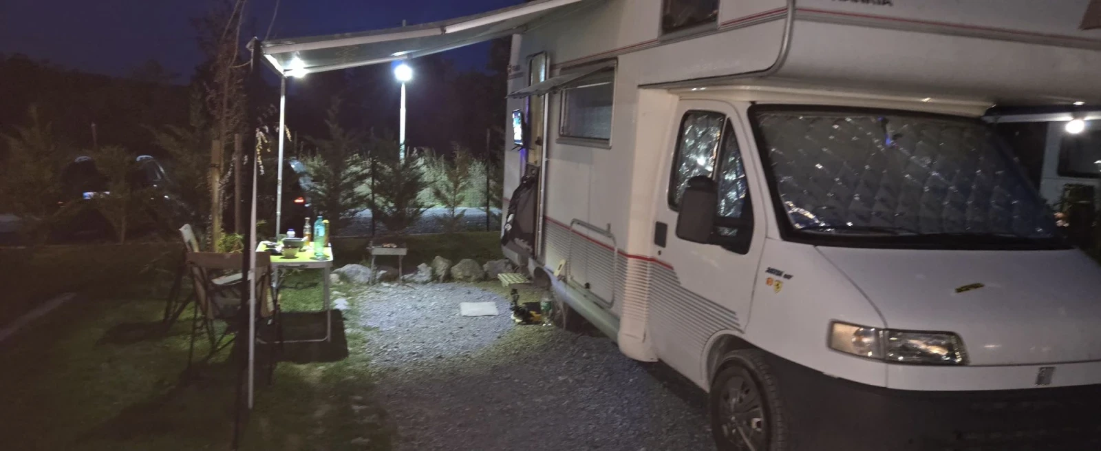 Кемпер Frankia Fiat, снимка 10 - Каравани и кемпери - 56265526