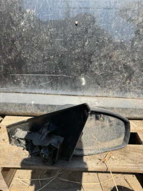 Renault megane 2011г  дясно огледало, снимка 1