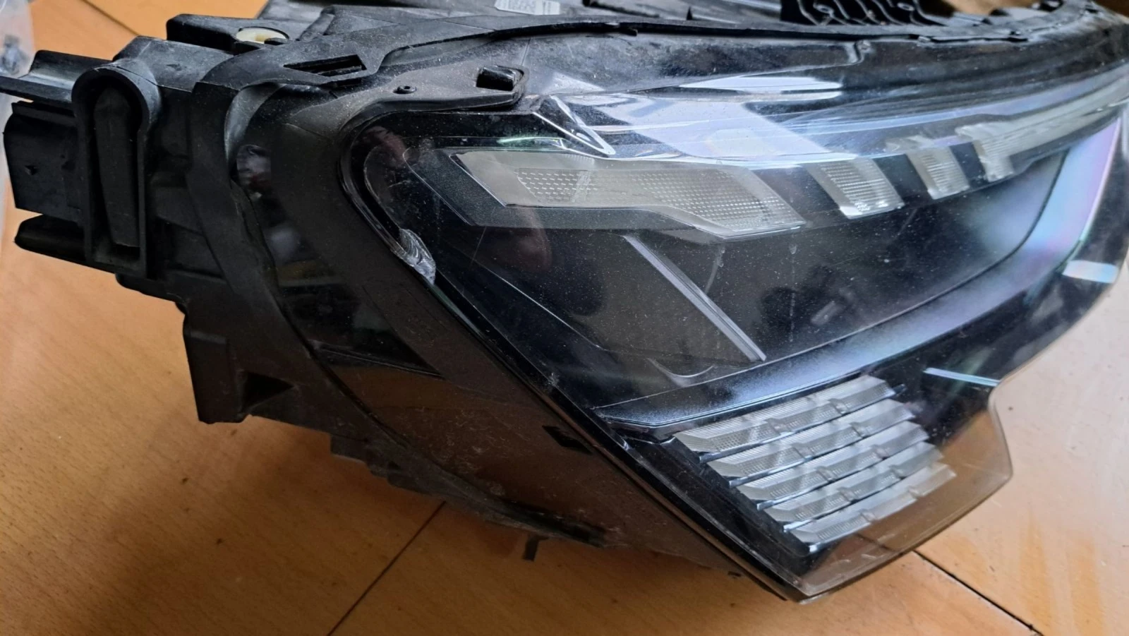     3 2020. | Mobile.bg   2