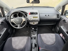 Honda Jazz 1.4 83к.с всички екстри за модела , снимка 10