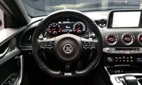 Kia Stinger 3.3* GT* CARBON* HEAD-UP* ПОДГРЕВ* ОБДУХ* 360 КАМЕ, снимка 9