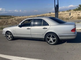 Mercedes-Benz E 250, снимка 1