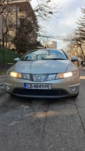 Honda Civic Хечбек, снимка 2