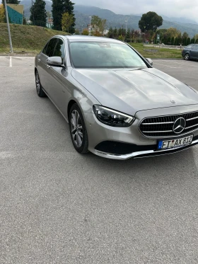     Mercedes-Benz E 300 Mercedes Benz E300E Plug In Hybrid Multibeam