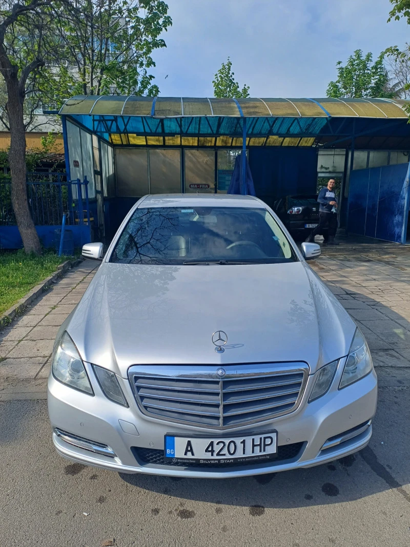 Mercedes-Benz E 200, снимка 2 - Автомобили и джипове - 47071725