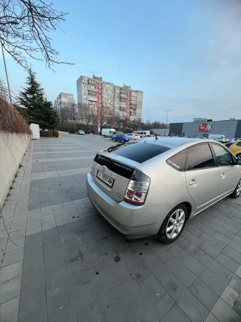 Toyota Prius Toyota prius II, снимка 4 - Автомобили и джипове - 47159833