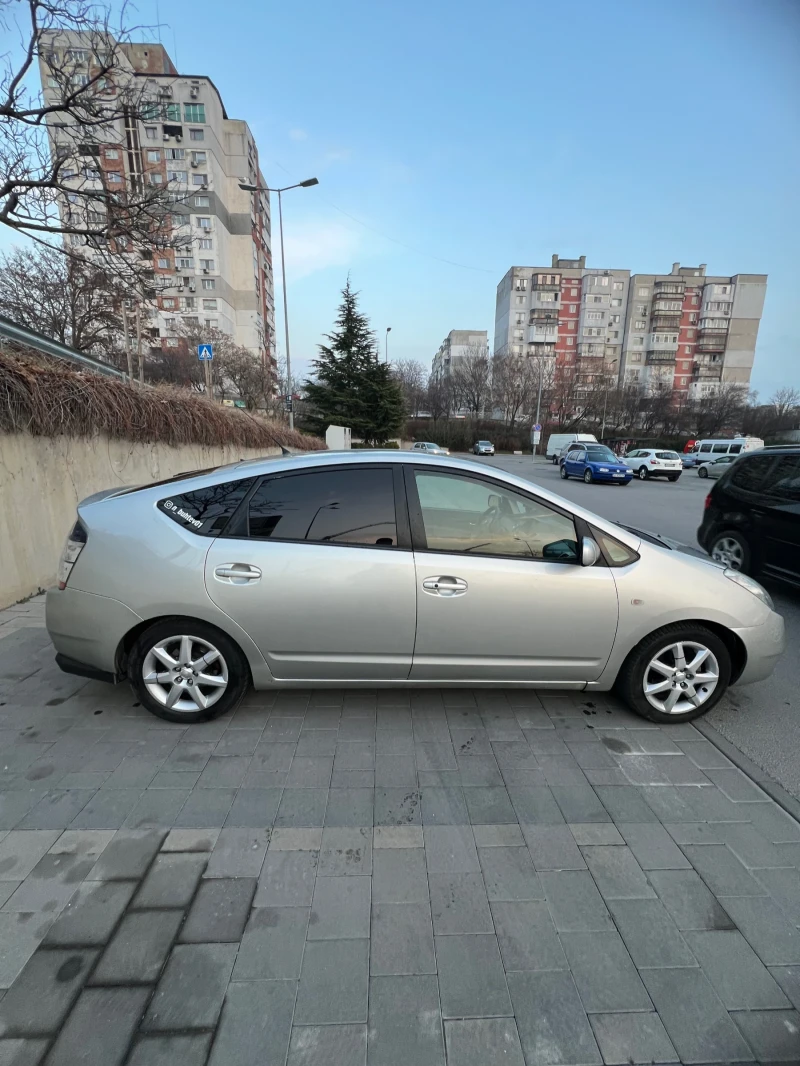 Toyota Prius Toyota prius II, снимка 3 - Автомобили и джипове - 47159833