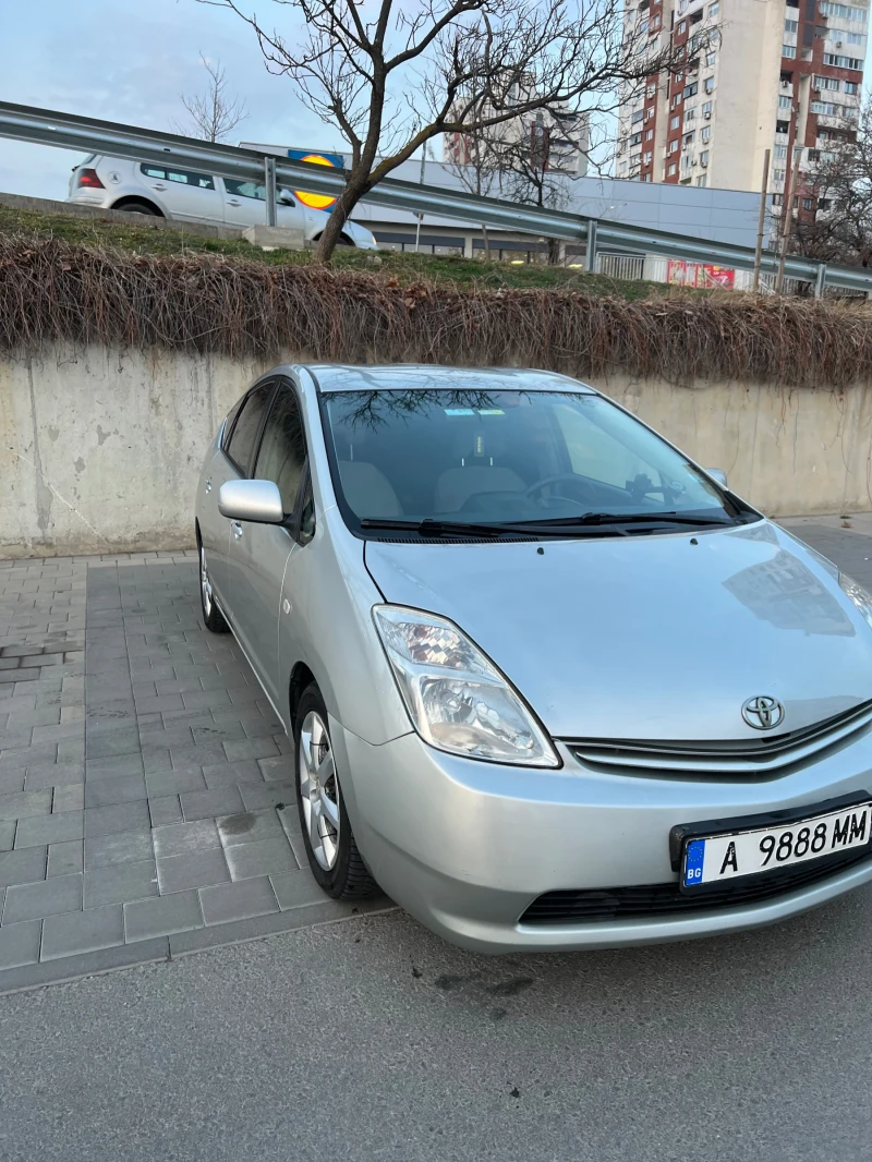 Toyota Prius Toyota prius II, снимка 2 - Автомобили и джипове - 47159833